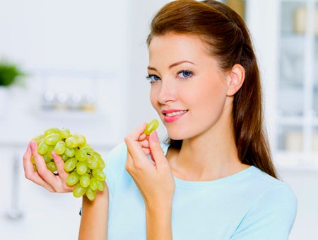 Nails grapes.jpg