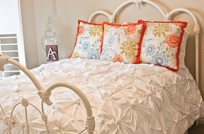 Bedding diy 8.jpg