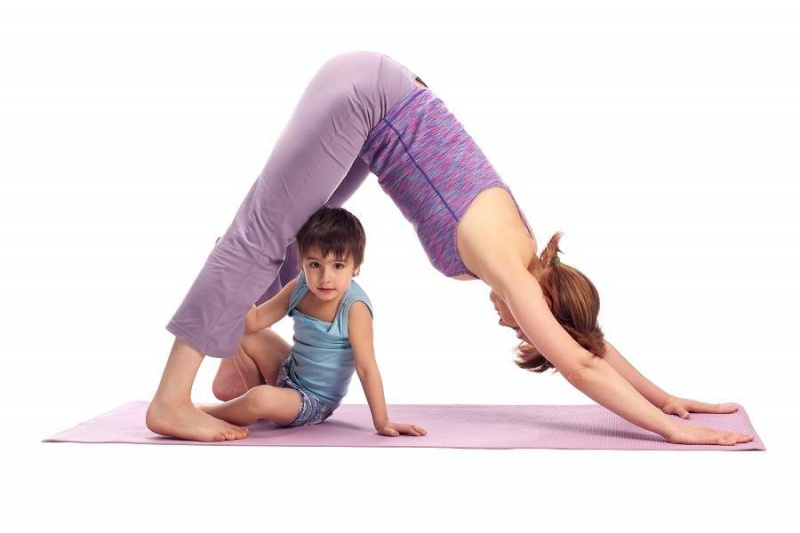 Файл:Family-yoga.jpg