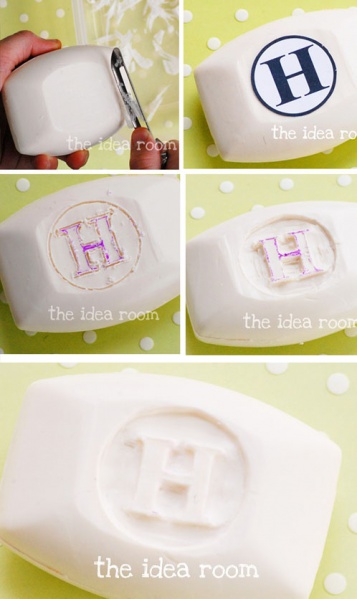 Файл:Carving soap 1.jpg