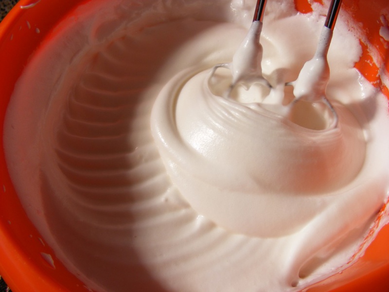 Файл:Cream1000.jpg