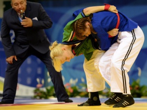 Universiade2013-belt-wrestling w33i Universiada Kazan 2013.jpg