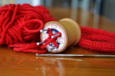 French knitting 8.jpg