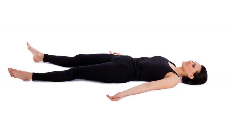 Файл:Posture-cadavre-savasana.jpg