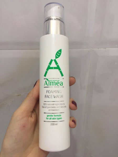 Файл:Almea-face.jpg