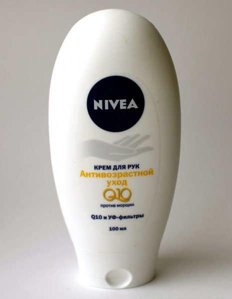 Файл:РукNivea.jpg