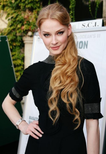 Файл:Hodchenkova.jpg