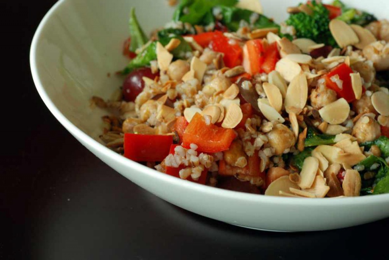 Файл:Salad-nuts222.jpg