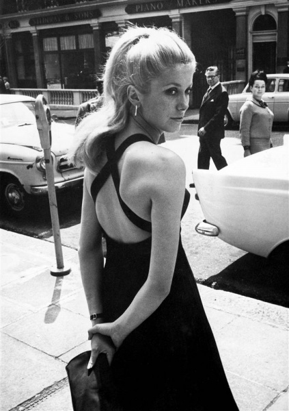 Файл:Blackdress 06.jpg
