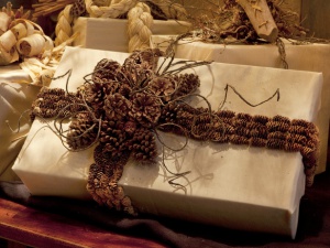 73522551 4278666 CIBlackberryFarm PineconeGiftWrap s4x3 lg-1-.jpg
