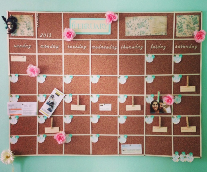 Файл:Wall calendar 10.jpg