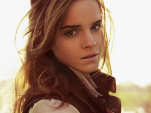 Emma-Watson-Wallpaper-emma-watson-25029623-800-600.jpg